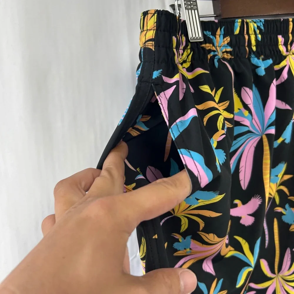 Chubbies Swim Trunks Mens XXL Black Tropical Palm Tree 5.5 Inseam Drawstring